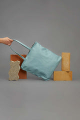 Tote bag in light blue leather