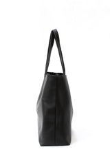 large-tote-bag-in-black-leather