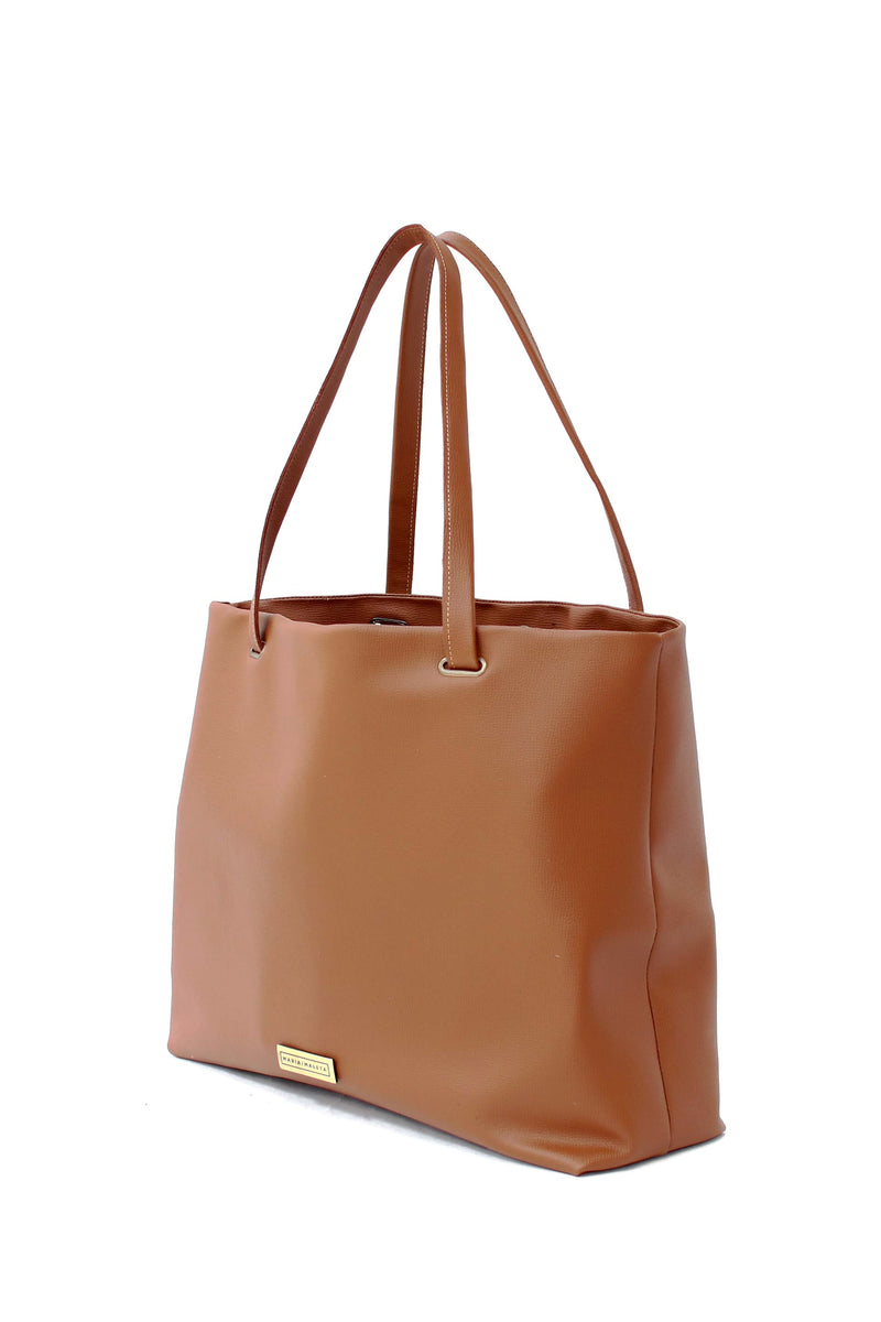 Large-tote-bag-in-brown-leather